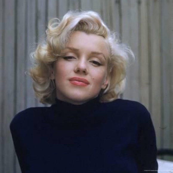 Meet your Posher, Marilyn - Picture 1 of 1